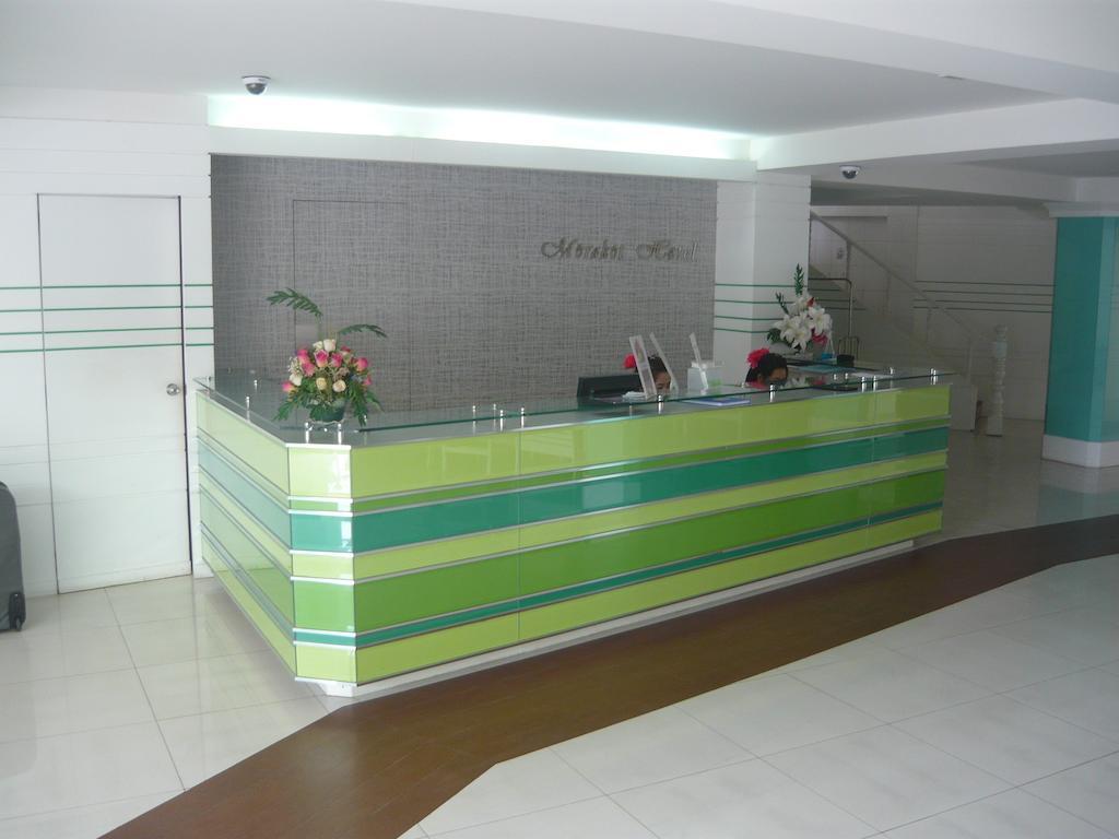 Morakot Twin Chumphon Hotell Exteriör bild